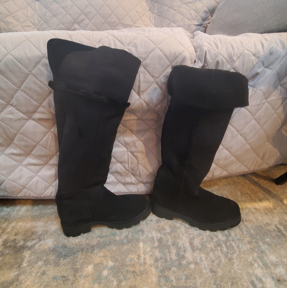La Canadienne Suede & Shearling Knee High Boots, black, size 6.5